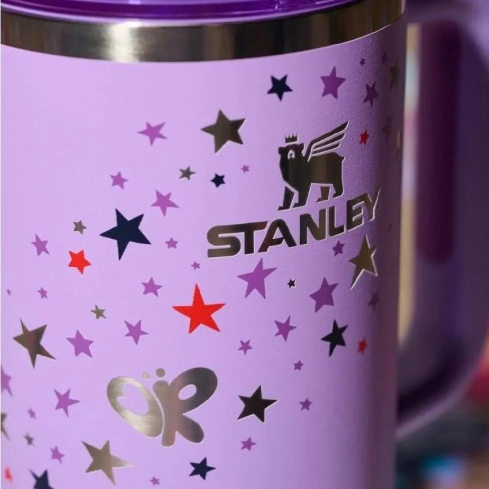 Stanley X Olivia Rodrigo Purple Stars - Picture 3 of 3